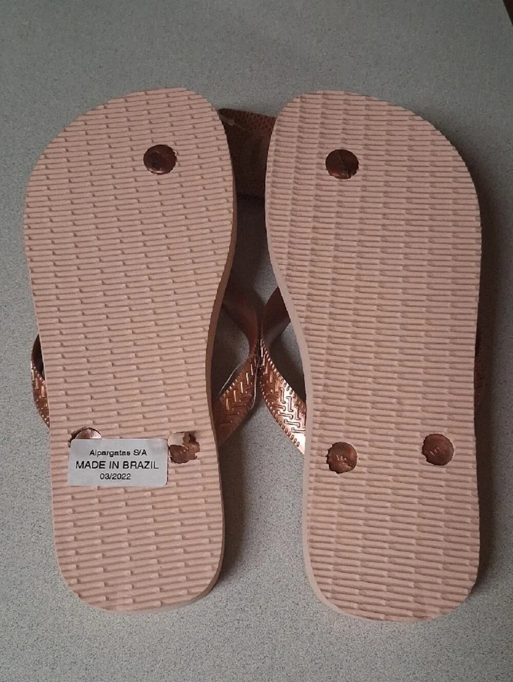 BNWT Havaianas Women’s FLIP FLOP SIZE 6 IN BALLET ROSE